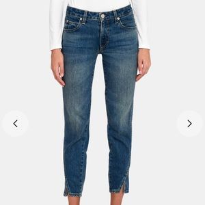 AMO jeans size 28
